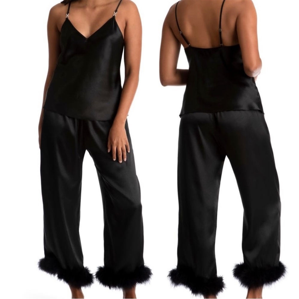 *NWOT* In Bloom Satin Pajamas